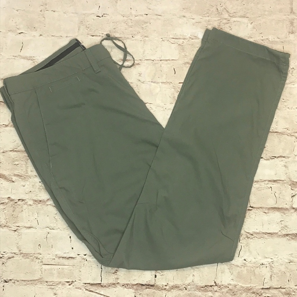 The North Face Cargo Pants 36” Waist Olive Color